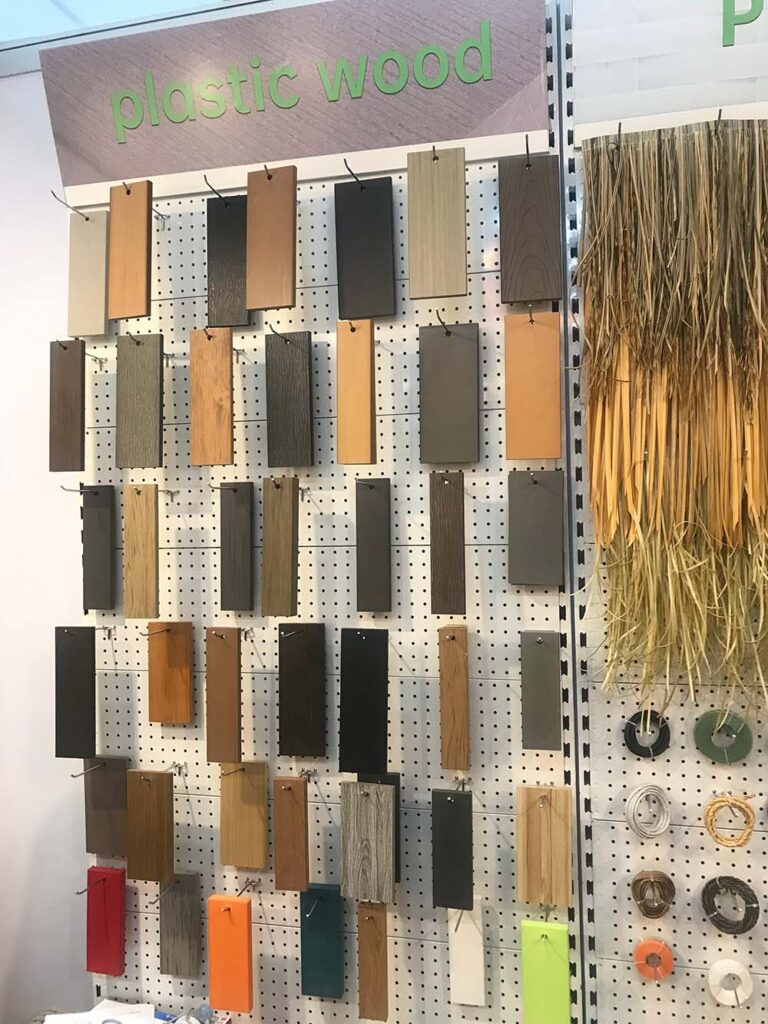 plastic wood show at carton